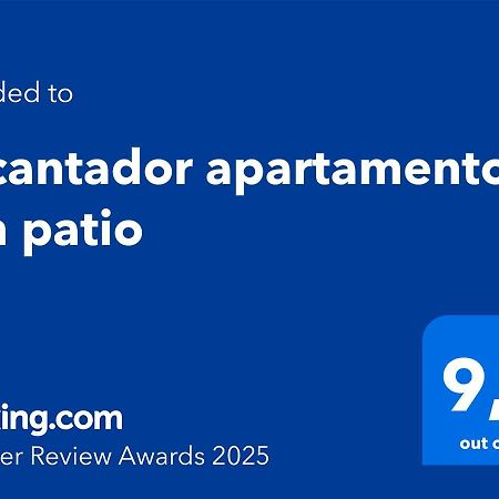 Encantador Apartamento Con Patio مالقة المظهر الخارجي الصورة
